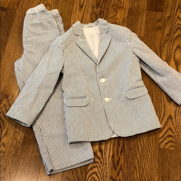 Izod Other - Izod Blue SeerSucker Boy’s Two Piece Suit